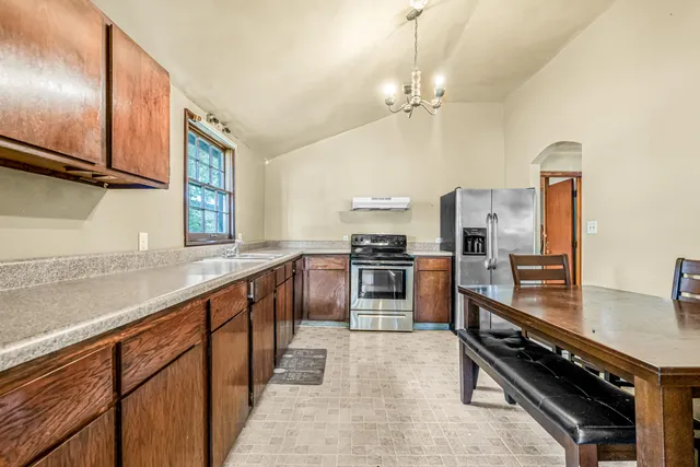 $325,000 | 5815 Robinson Street, Hanahan, SC 29410