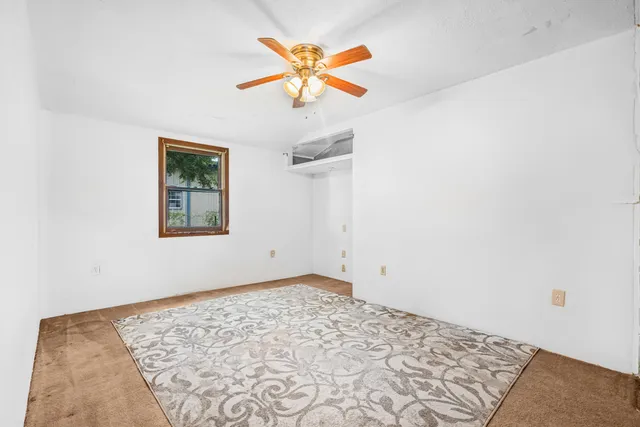 $325,000 | 5815 Robinson Street, Hanahan, SC 29410