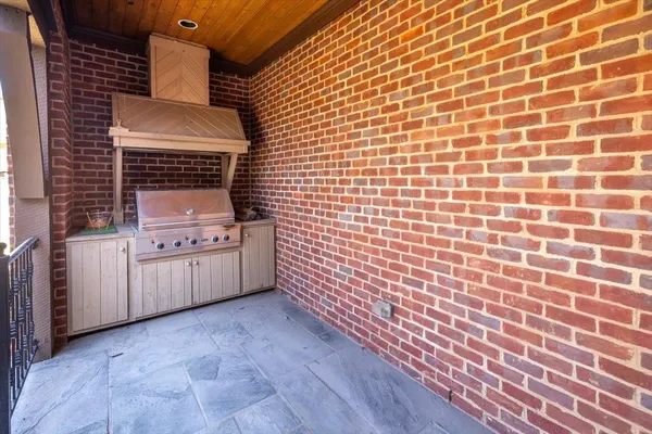 $1,299,000 | 1840 Overton Park Avenue, Memphis, TN 38112