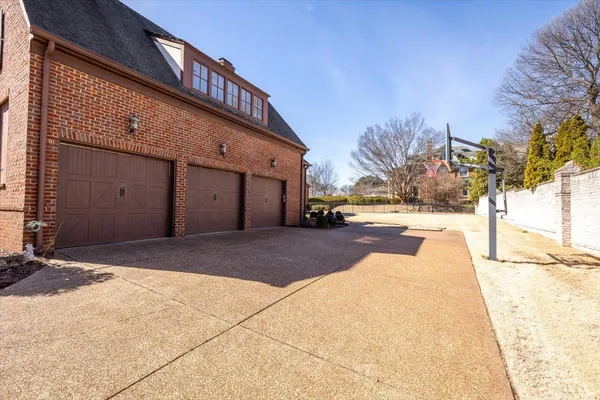 $1,299,000 | 1840 Overton Park Avenue, Memphis, TN 38112