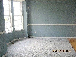 52155 Rivard Road New Baltimore, MI 48047 - Photo 6 of 14 Living Room
