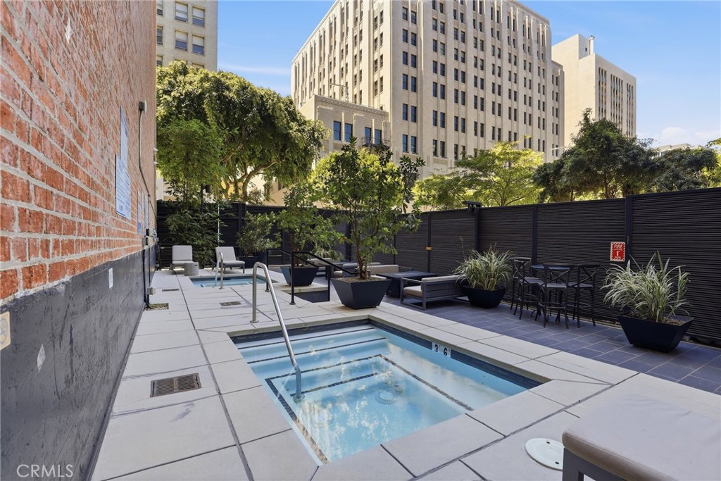 460 South Spring Street, Unit 1008 Los Angeles, CA 90013 - Photo 20 of 27