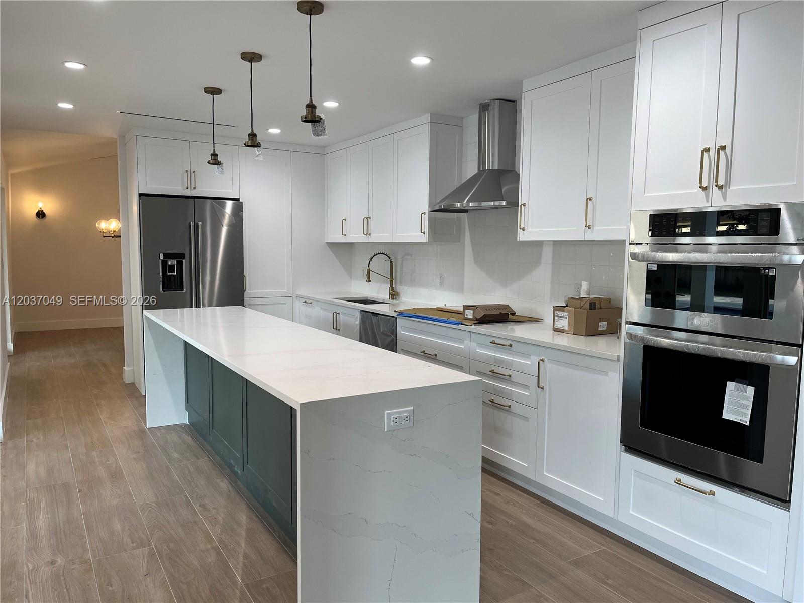 8885 Southwest 76th Terrace Miami, FL 33173 - Photo 3 of 8