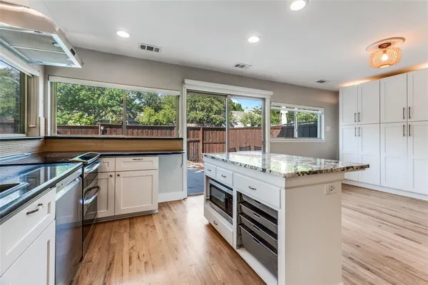 $449,900 | 7603 Riverbrook Drive, Unit 8, Dallas, TX 75230