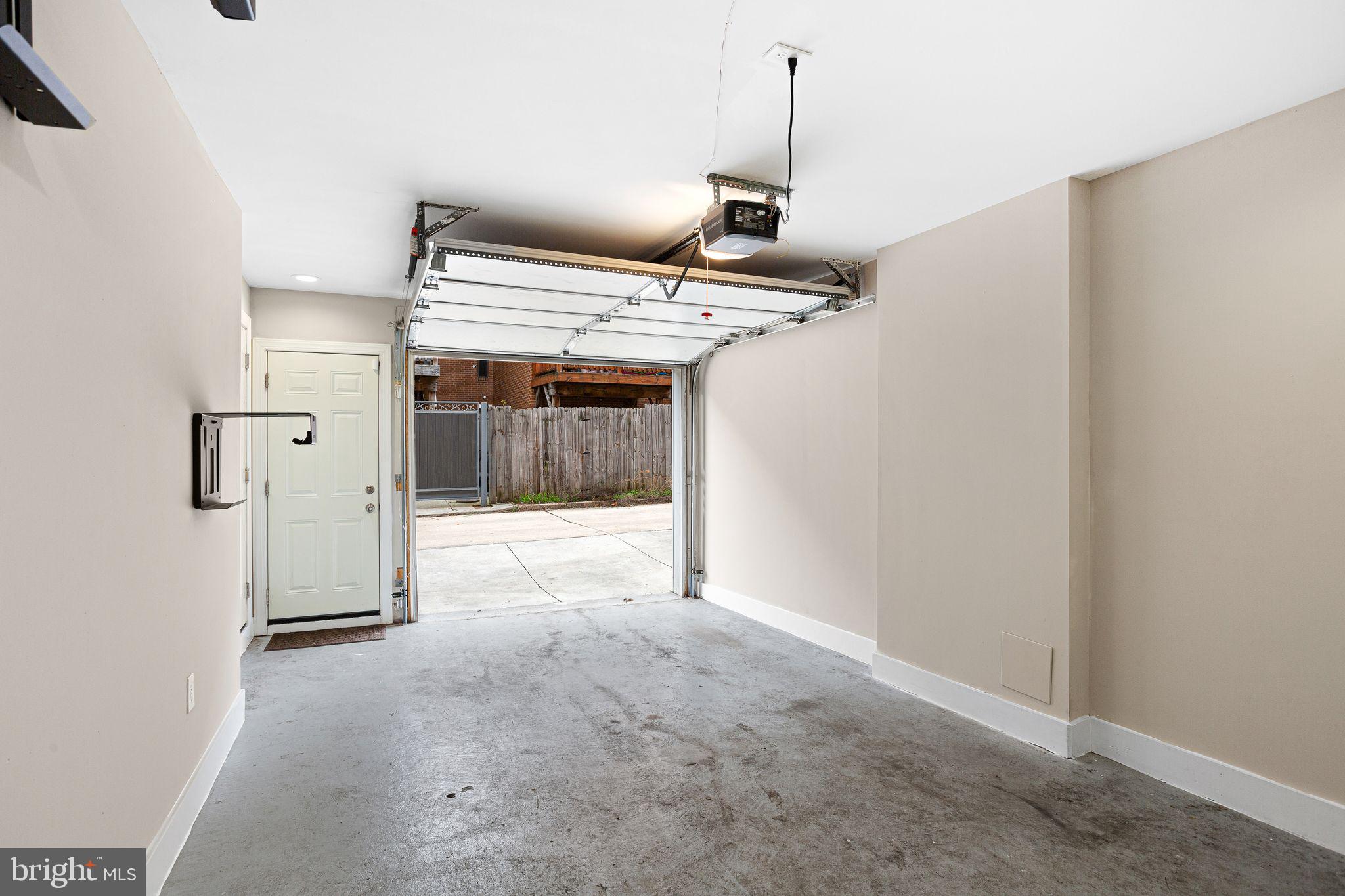 6225 Osage Avenue Philadelphia, PA 19143 - Photo 23 of 29