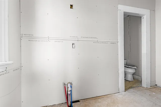 $145,000 | 416 North Horsman Street, Rockford, IL 61101