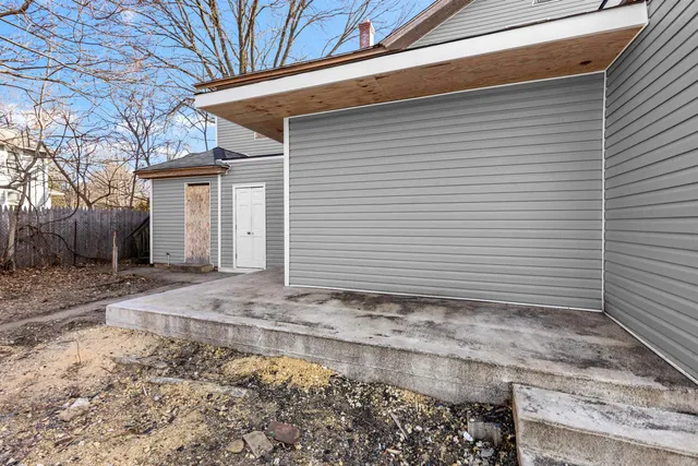 $145,000 | 416 North Horsman Street, Rockford, IL 61101