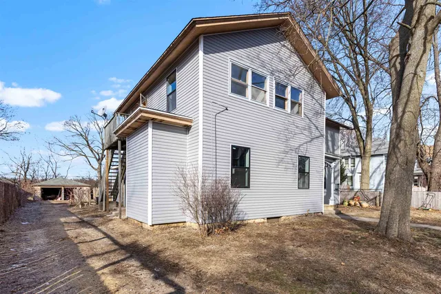 $145,000 | 416 North Horsman Street, Rockford, IL 61101