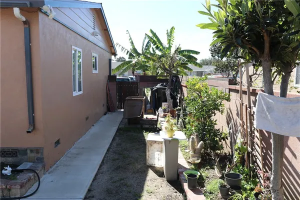 $965,000 | 1467 West Roberta Avenue, Fullerton, CA 92833
