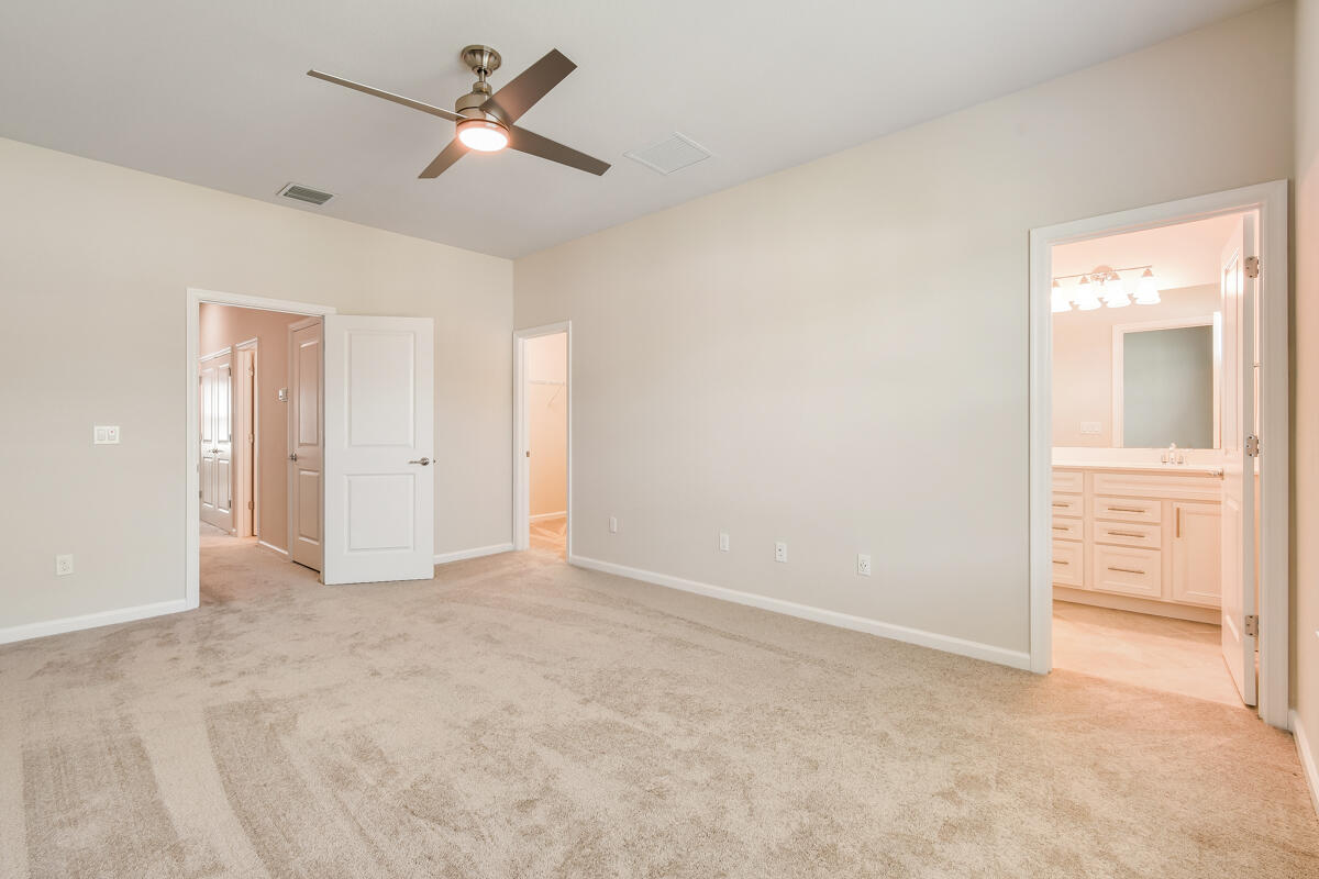 1841 Southeast Roxy Way Southeast Stuart, FL 34996 - Photo 16 of 32 Large Primary Bedroom