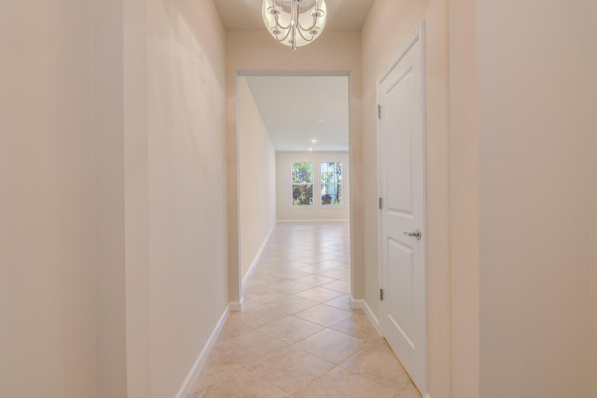 1841 Southeast Roxy Way Southeast Stuart, FL 34996 - Photo 4 of 32 Foyer