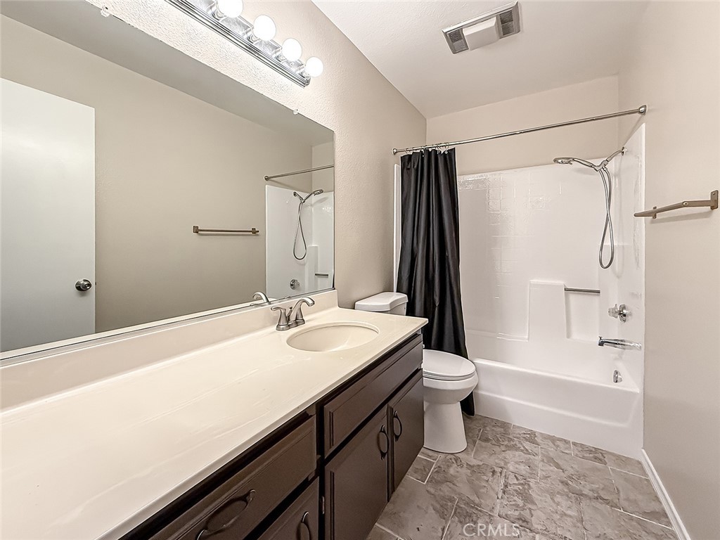 6542 Stoney View Lane, Unit 2 Simi Valley, CA 93063 - Photo 28 of 34