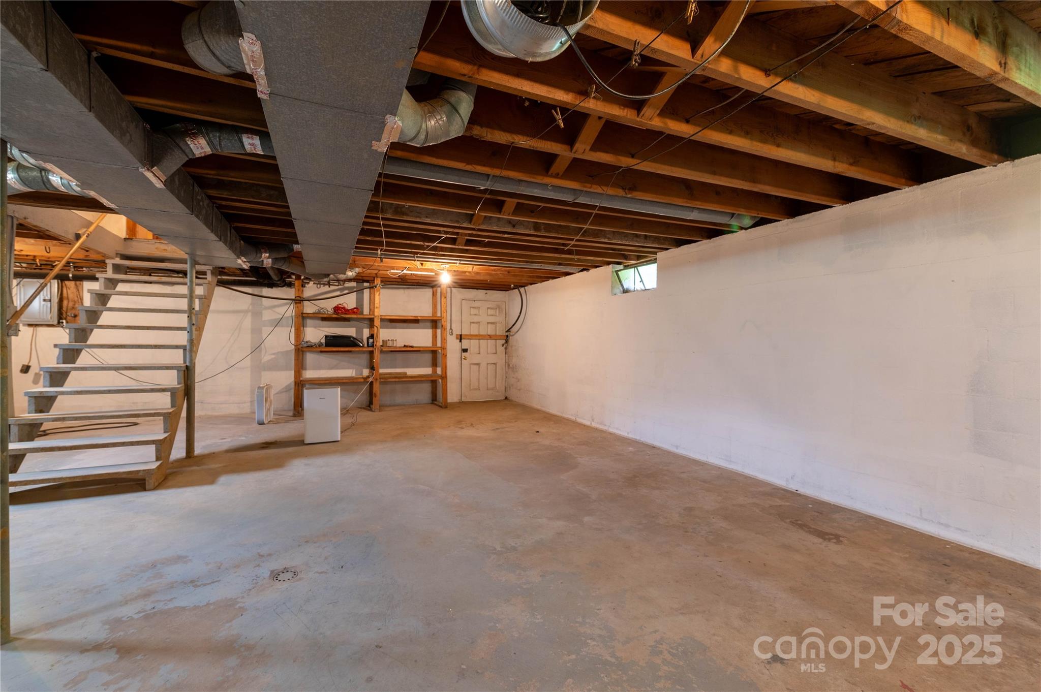 40 Double Island Road Burnsville, NC 28714 - Photo 24 of 28 a view of empty room