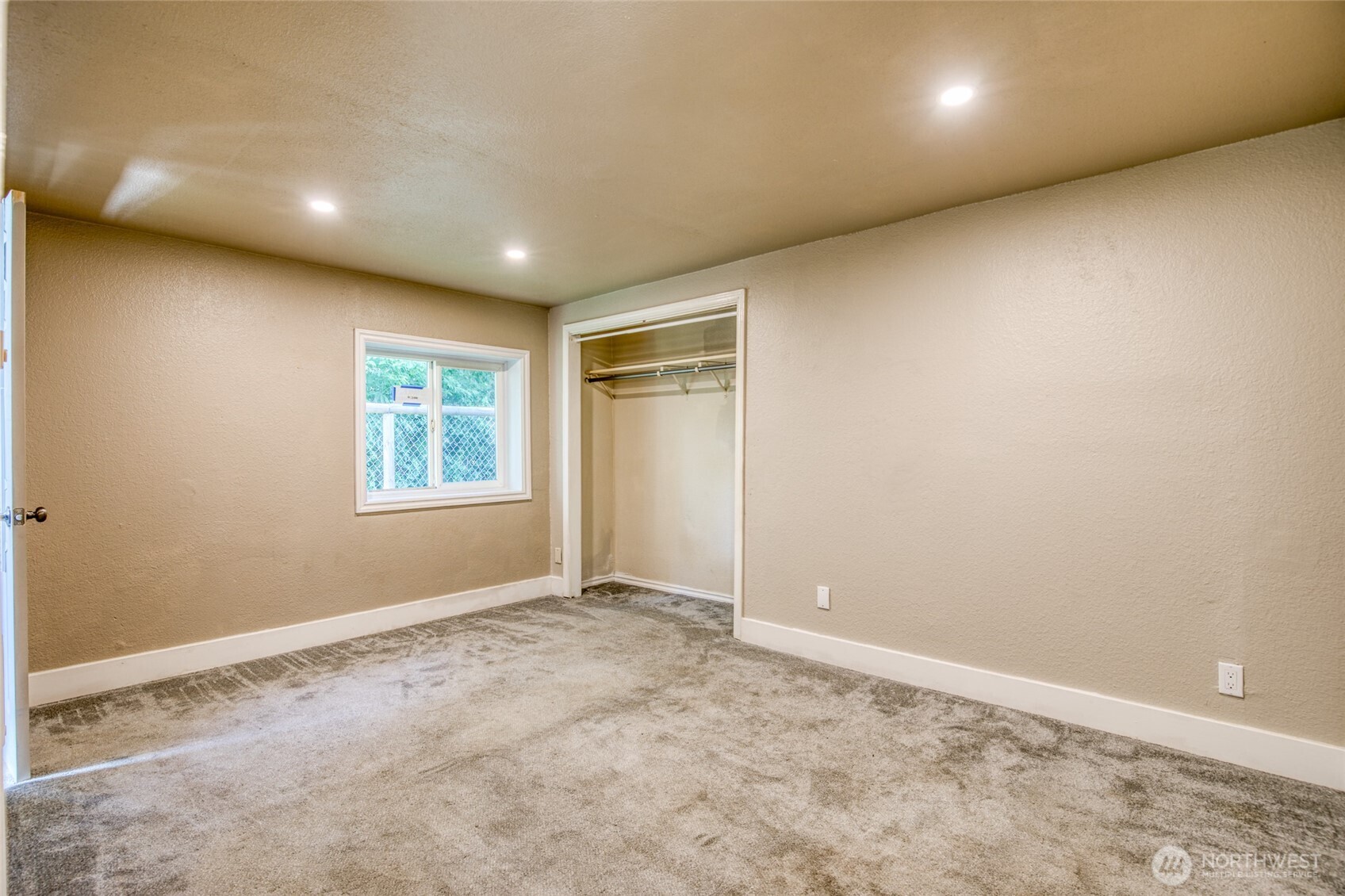 121 West Marion Street Aberdeen, WA 98520 - Photo 11 of 24