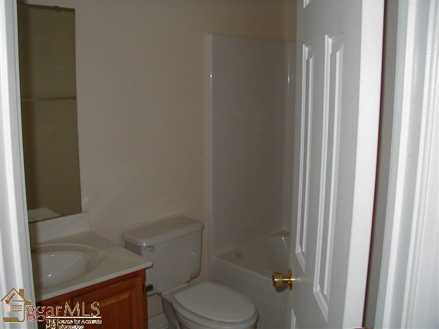425 Roberts Road Taylors, SC 29687 - Photo 13 of 15 Gallery Image 13
