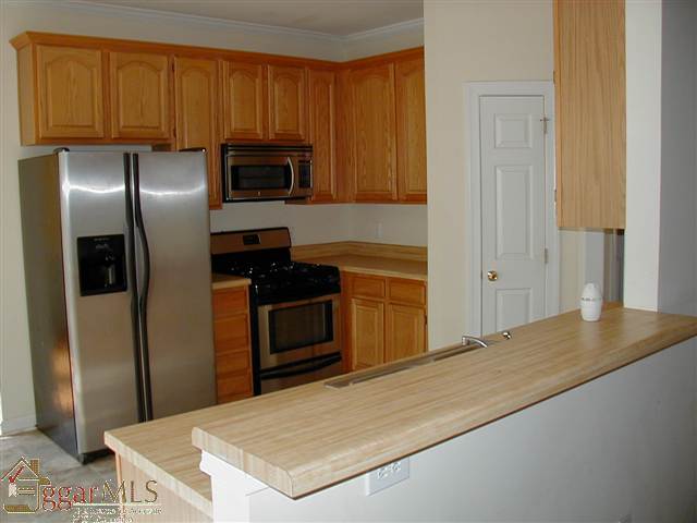 425 Roberts Road Taylors, SC 29687 - Photo 6 of 15 Gallery Image 6