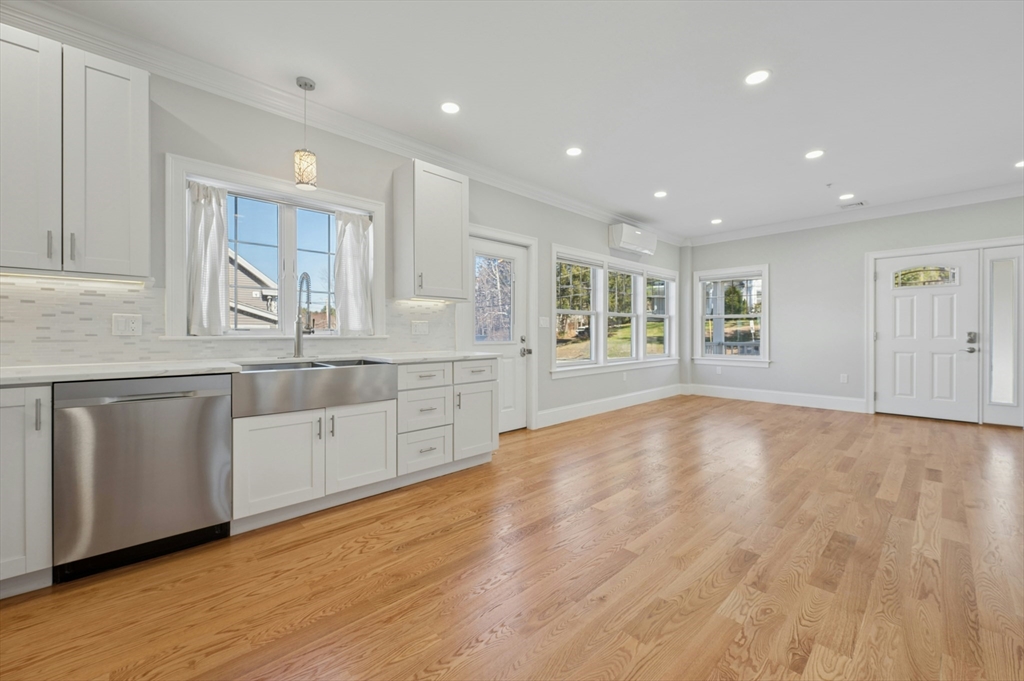 140 Main Street, Unit B Upton, MA 01568 - Photo 9 of 26
