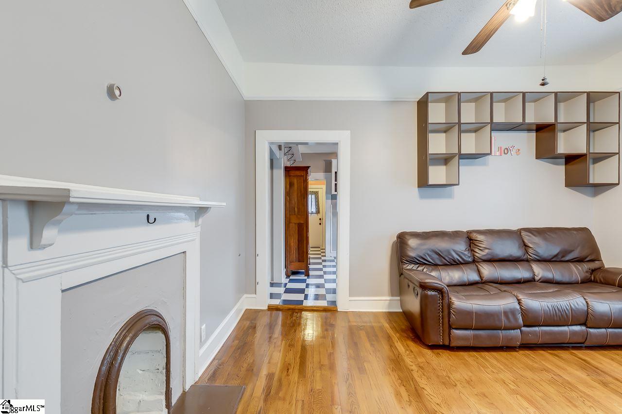 200 South 3rd Street Easley, SC 29640 - Photo 5 of 32 Gallery Image 5