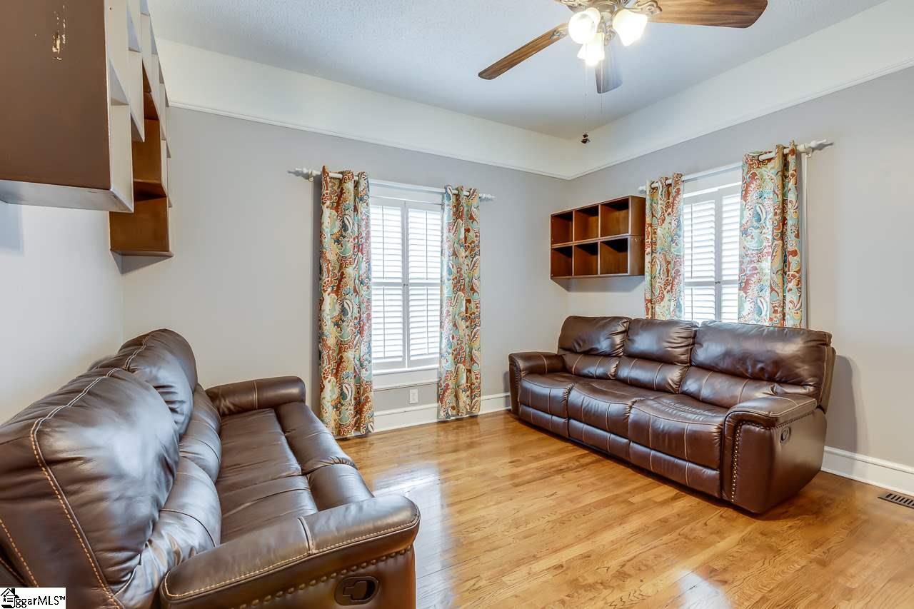 200 South 3rd Street Easley, SC 29640 - Photo 10 of 32 Gallery Image 10