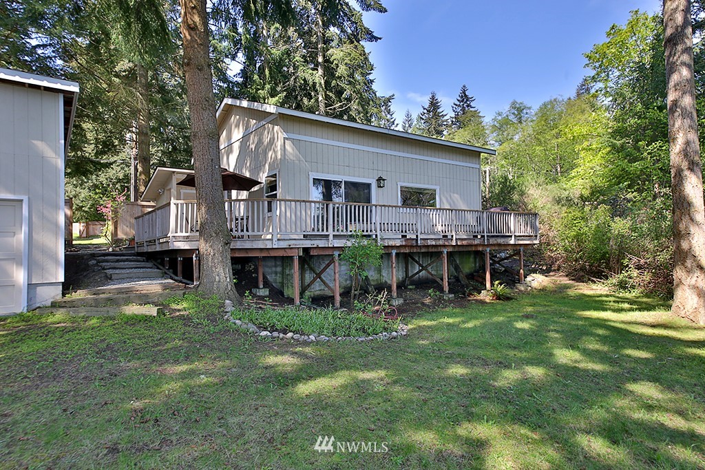 3763 Saratoga Road Langley, WA 98260 - Photo 3 of 20 Gallery Image 3