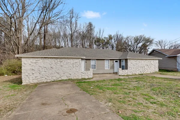 $214,900 | 57 Carolane Drive, Jackson, TN 38305