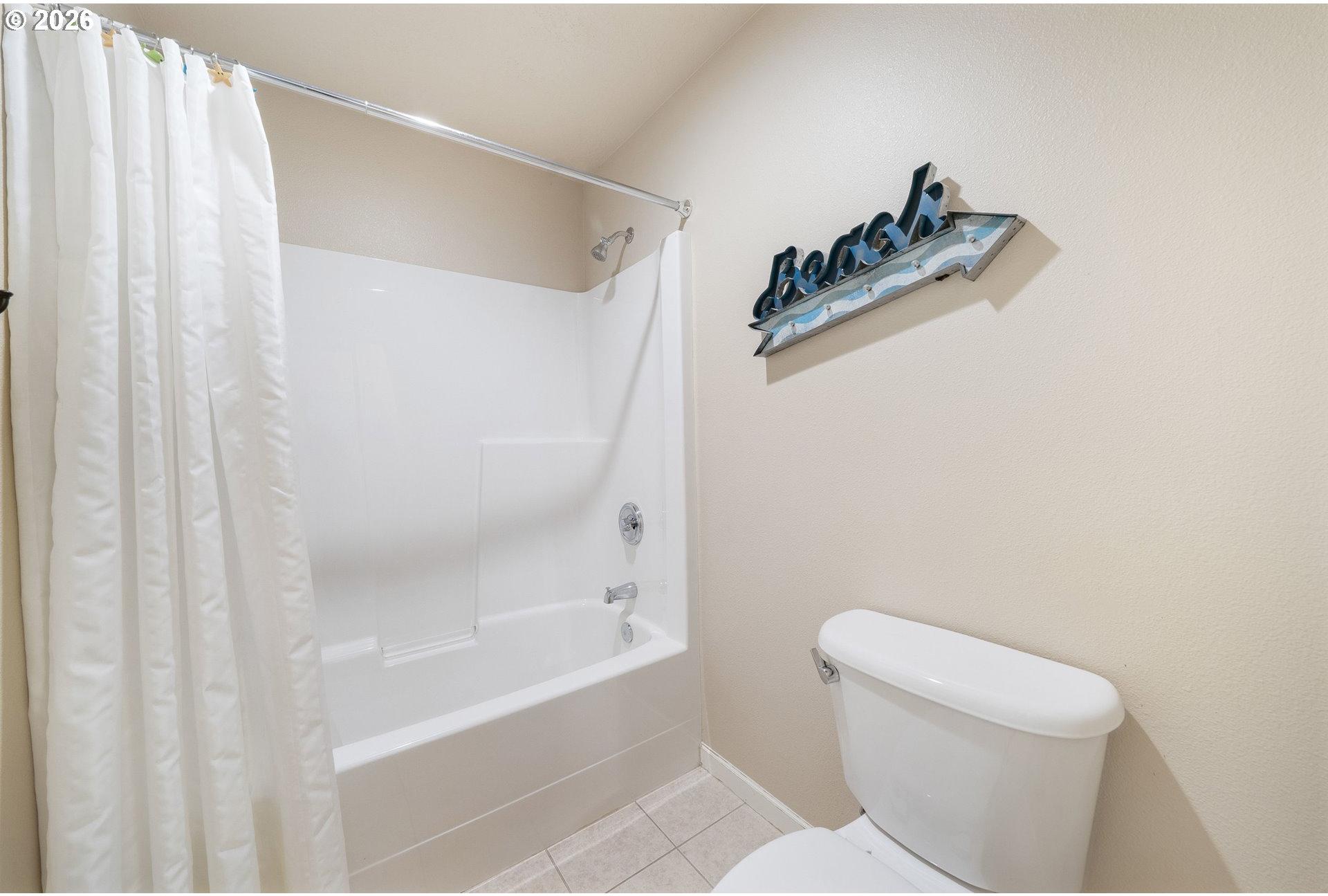 6084 Fernhill Loop Springfield, OR 97478 - Photo 28 of 46 Gallery Image 28