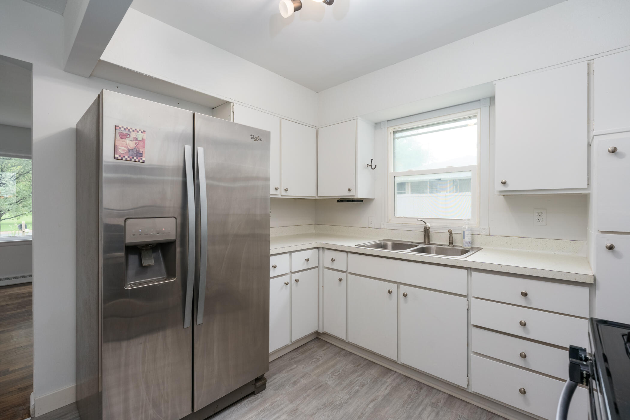 2516 Nichols Road Kalamazoo, MI 49004 - Photo 8 of 33 Nichols_Rd_2516_Kalamazoo_49004-8