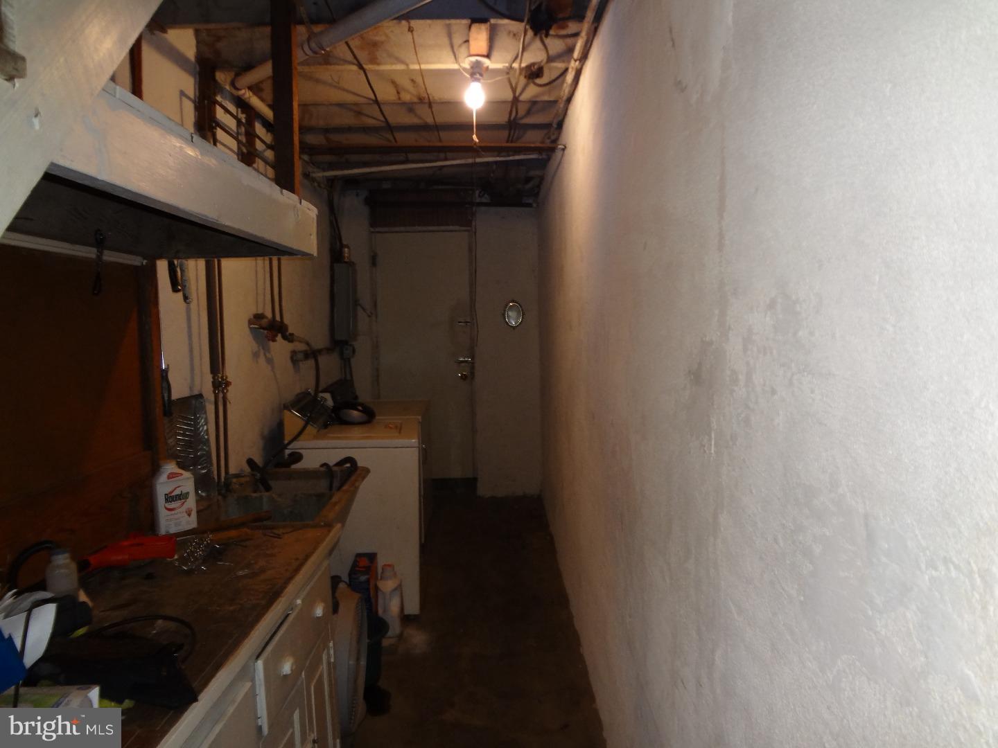 926 Flanders Road Philadelphia, PA 19151 - Photo 14 of 16 Basement