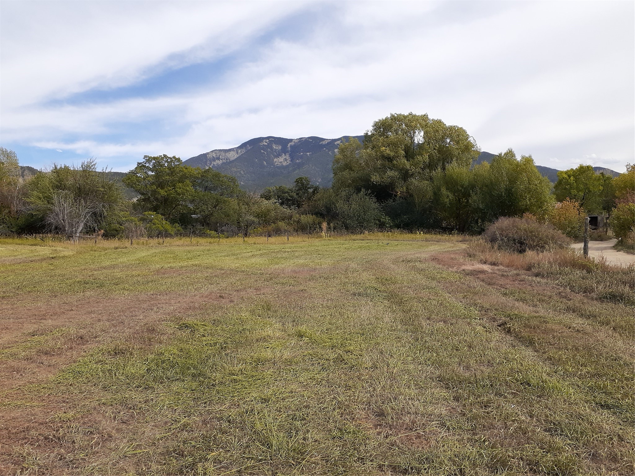 7 Martinez Road Arroyo Seco, NM 87529 - Photo 6 of 11 Gallery Image 6
