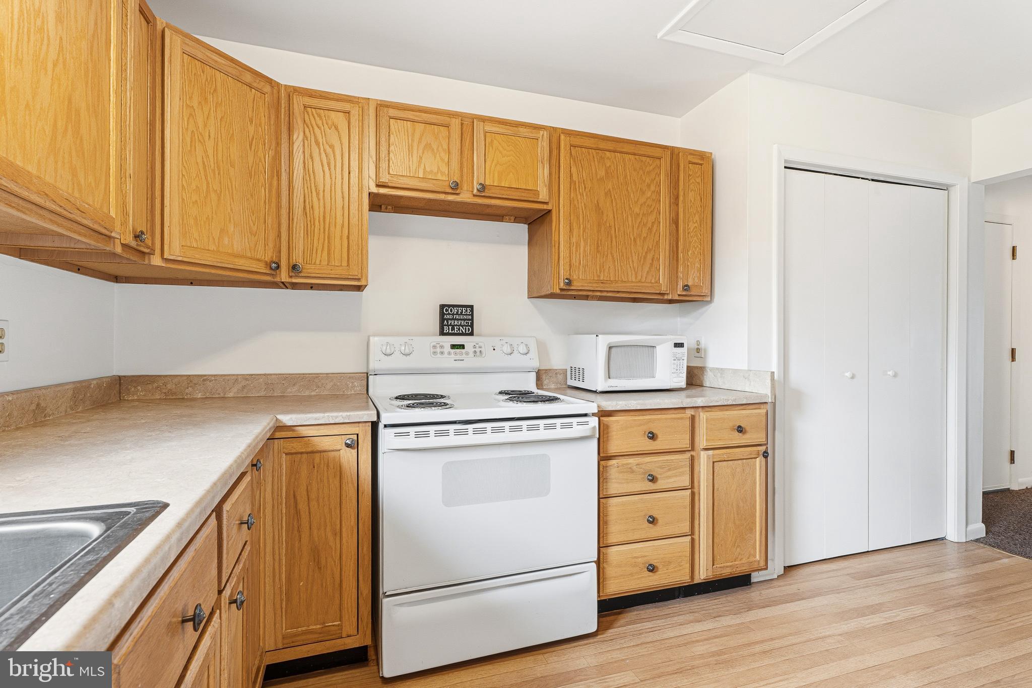4145 London Bridge Road Finksburg, MD 21048 - Photo 32 of 56 In-Law Suite - Kitchen