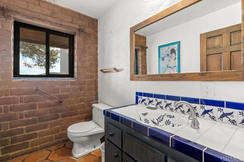 $1,749,000 | 710 Buena Creek Road, San Marcos, CA 92069