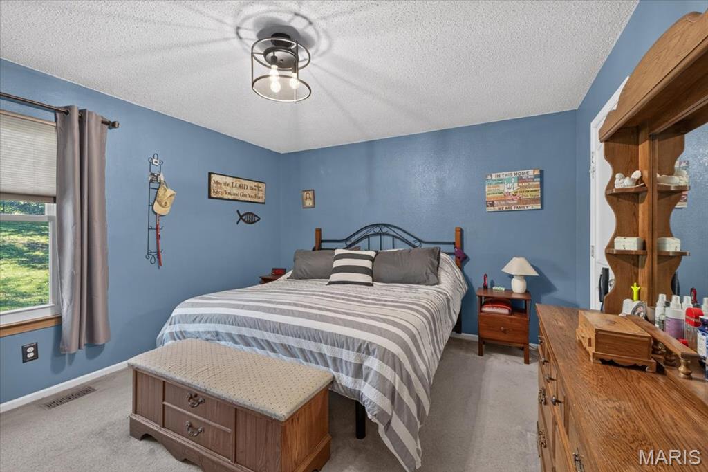 2045 Rosedale Court Arnold, MO 63010 - Photo 16 of 34 Gallery Image 16