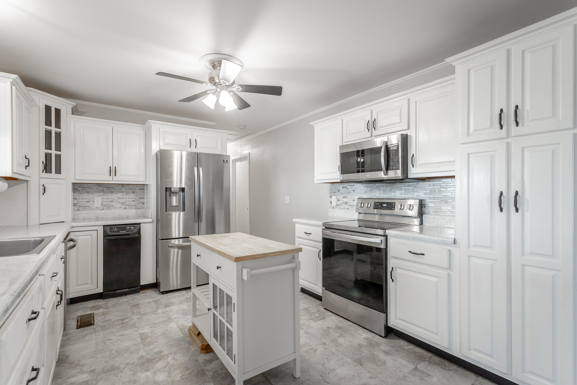 1700 East Rebel Road Rossville, GA 30741 - Photo 17 of 59 1700 E Rebel Rd. HD-14