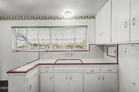 $375,000 | 1725 South Sierra Vista Drive, Tempe, AZ 85281