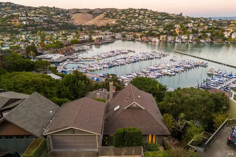 $3,495,000 | 246 Bayview Avenue, Belvedere, CA 94920