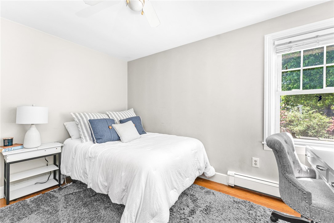 137 Alfred Drowne Road Barrington, RI 02806 - Photo 11 of 39 Gallery Image 11