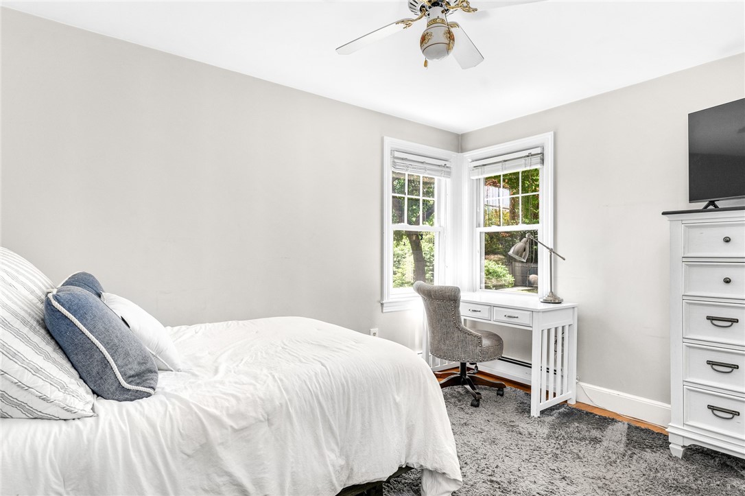 137 Alfred Drowne Road Barrington, RI 02806 - Photo 12 of 39 bedroom 3