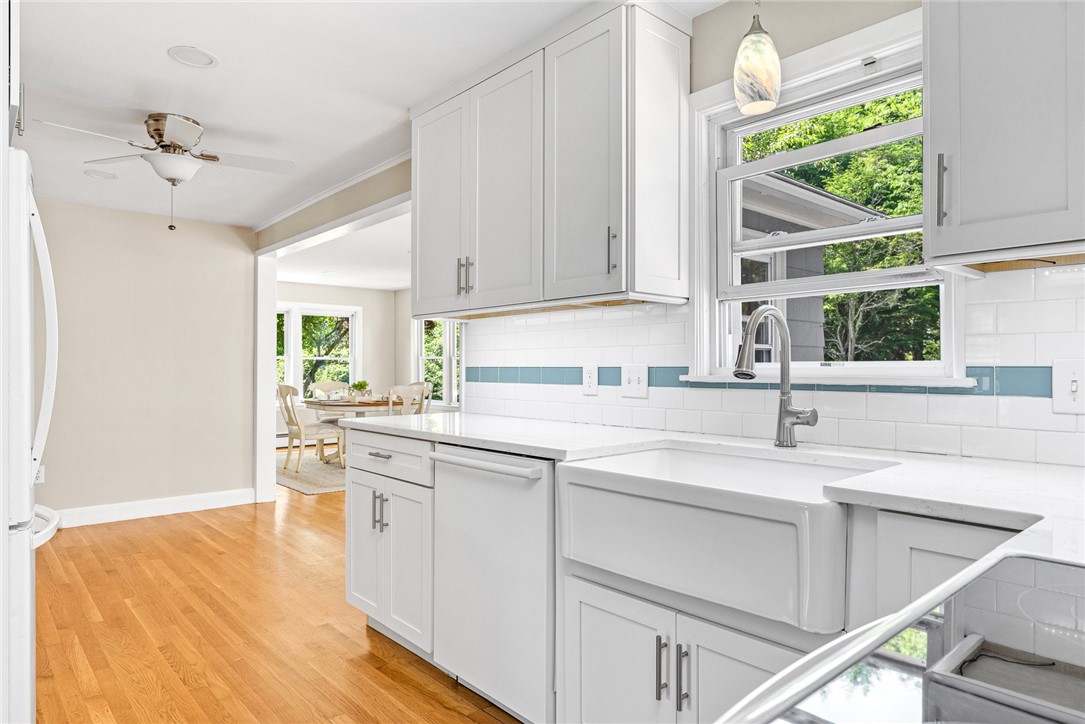 137 Alfred Drowne Road Barrington, RI 02806 - Photo 14 of 39 Gallery Image 14