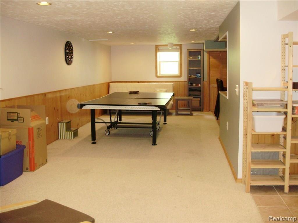 211 Whitney Drive Rochester Hills, MI 48307 - Photo 21 of 25