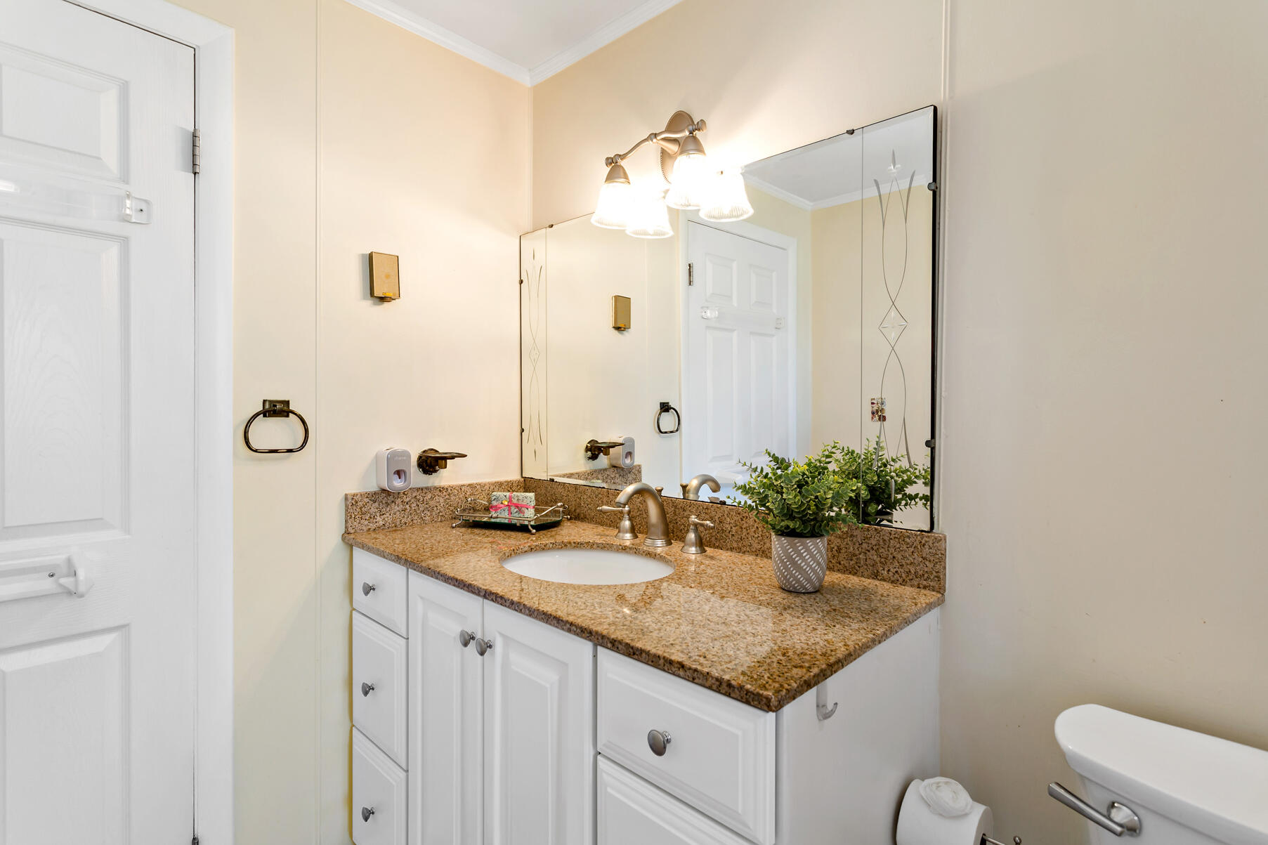 320 County Road Bourne, MA 02532 - Photo 20 of 27 029_320County_112524