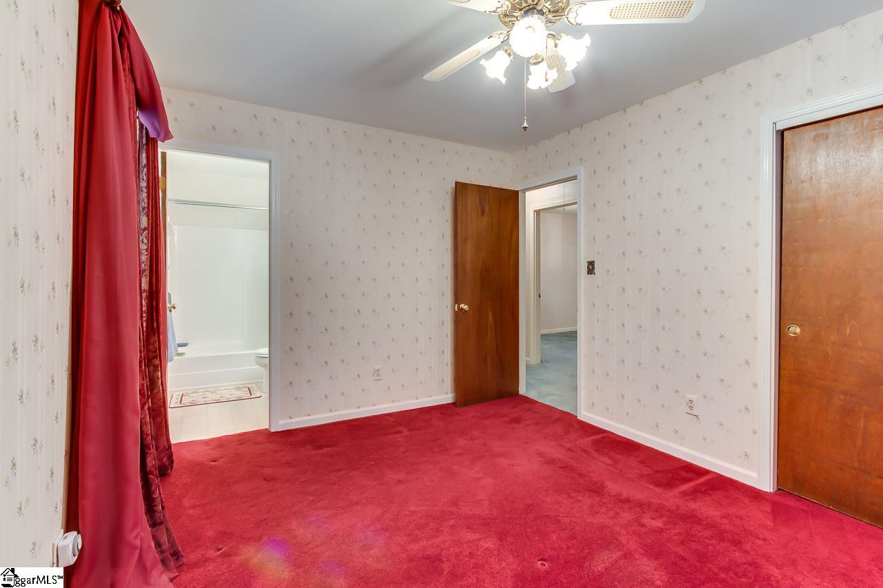 15 Nottingham Road Greenville, SC 29607 - Photo 17 of 24