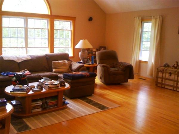 293 Stowell Road Ashburnham, MA 01430 - Photo 4 of 29