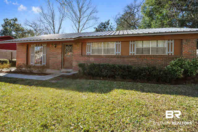 211 West Orchid Avenue Foley, AL 36535 - Photo 1 of 1