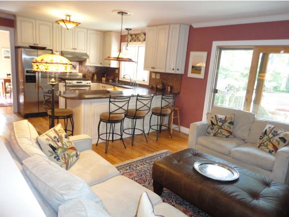 53 Dunder Road Burlington, VT 05401 - Photo 5 of 36 Gallery Image 5