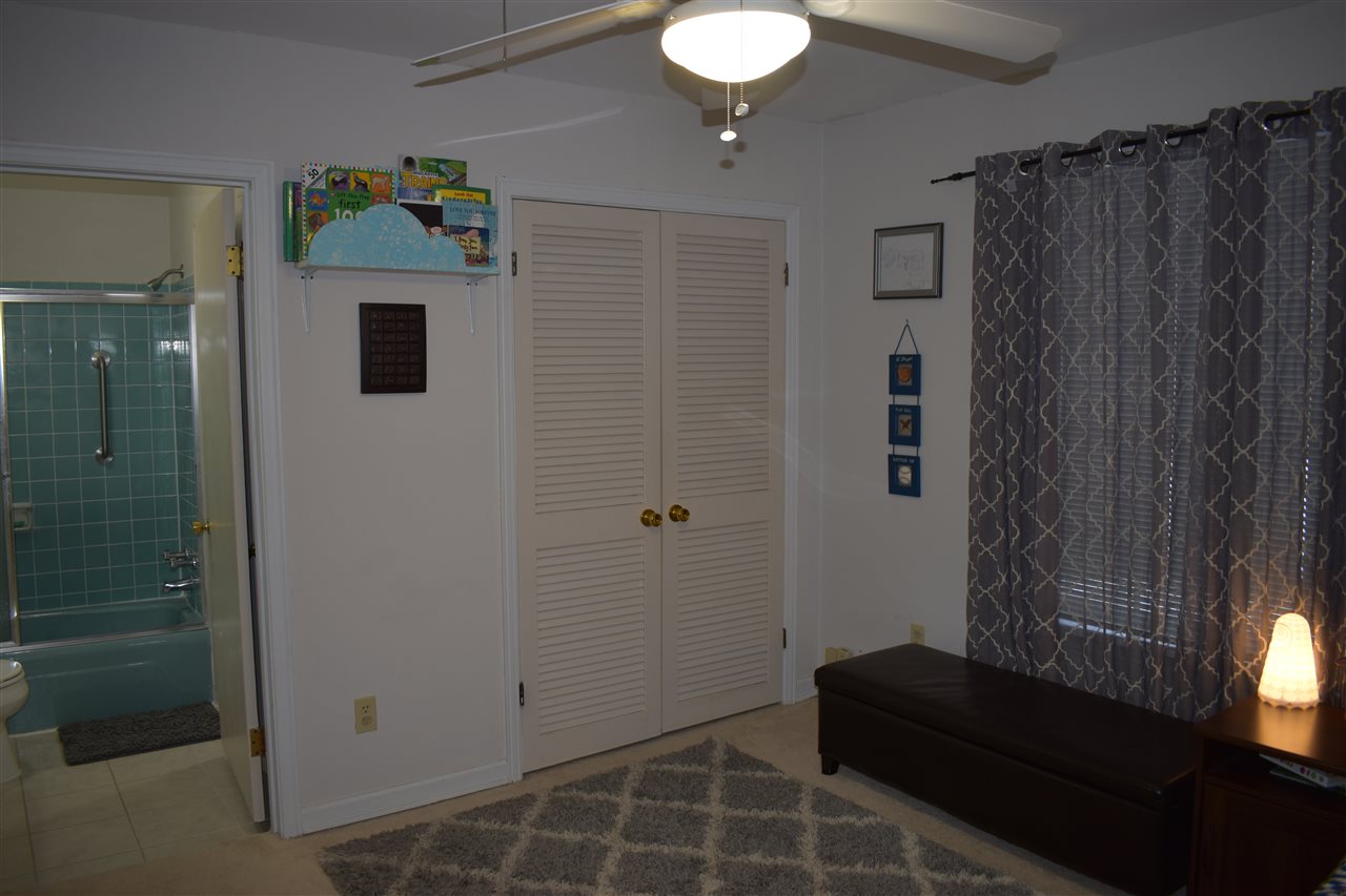 4626 Sea Isle Road Memphis, TN 38117 - Photo 12 of 25