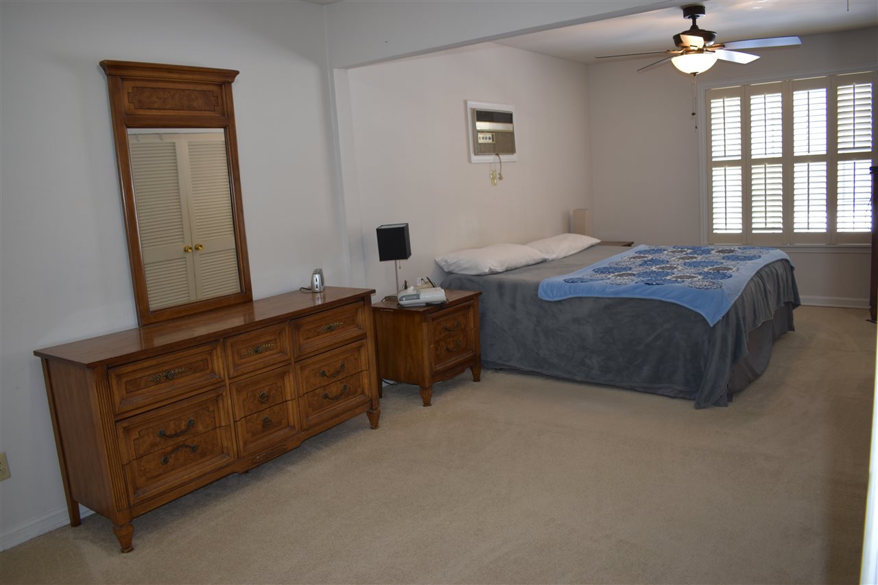 4626 Sea Isle Road Memphis, TN 38117 - Photo 6 of 25