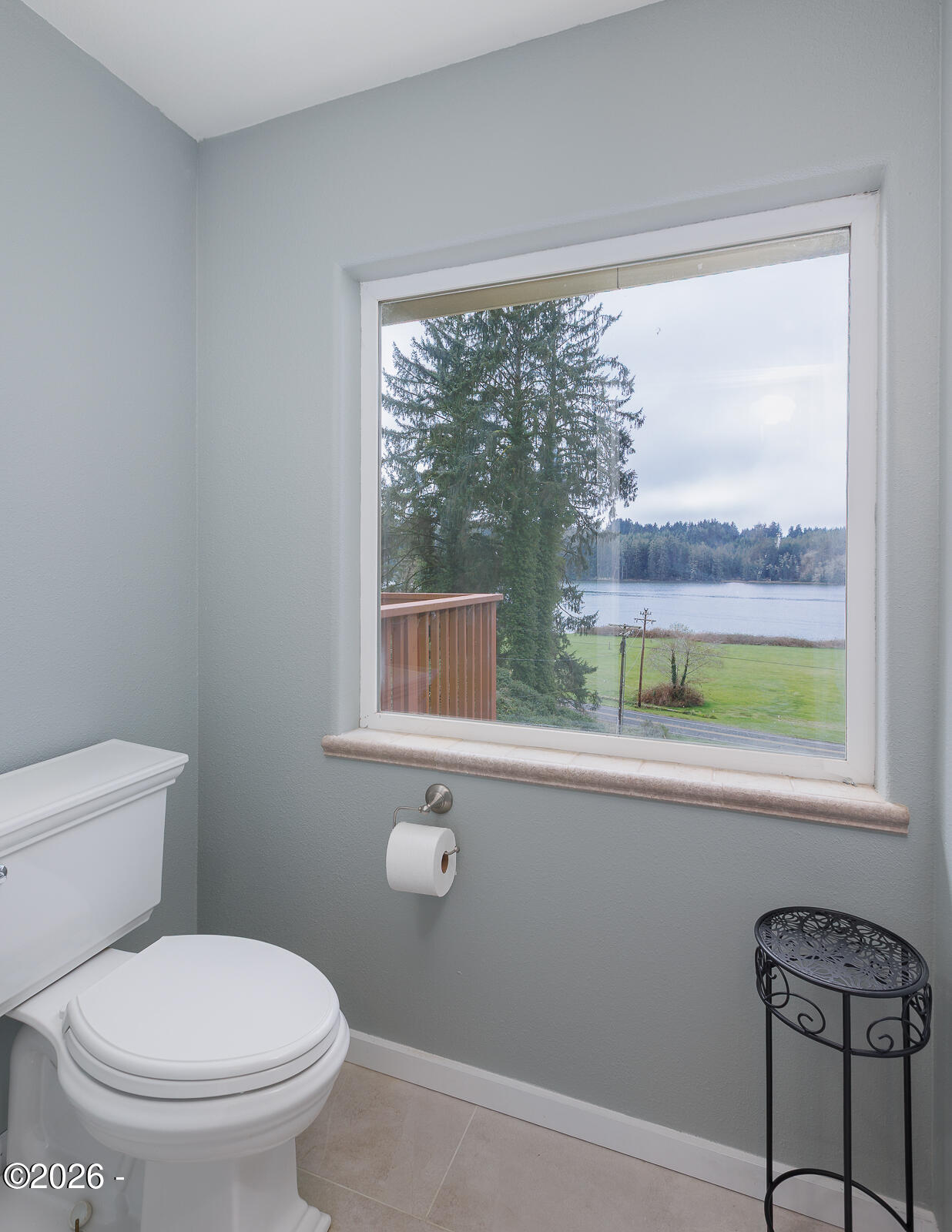 3823 Yaquina Bay Road Newport, OR 97365 - Photo 46 of 68 Web-44