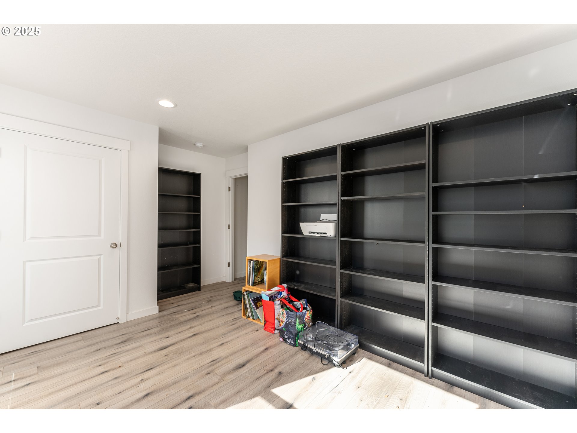 988 Southwest 2nd Way Troutdale, OR 97060 - Photo 21 of 23