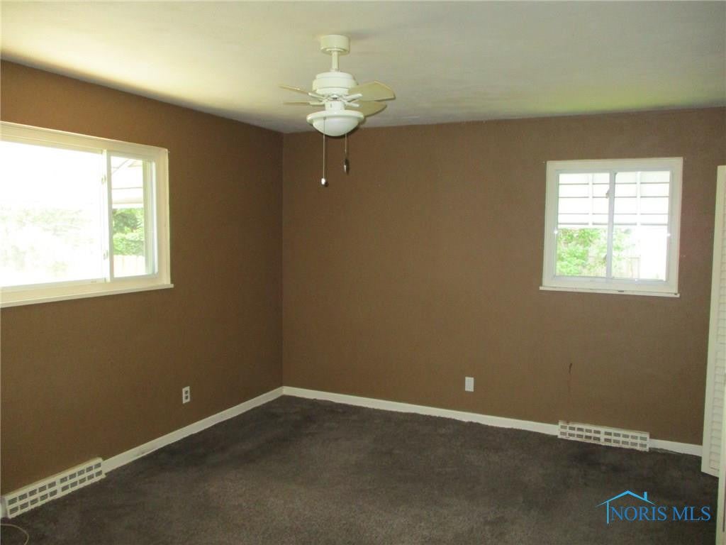 2033 Marlow Road Toledo, OH 43613 - Photo 12 of 28 Gallery Image 12