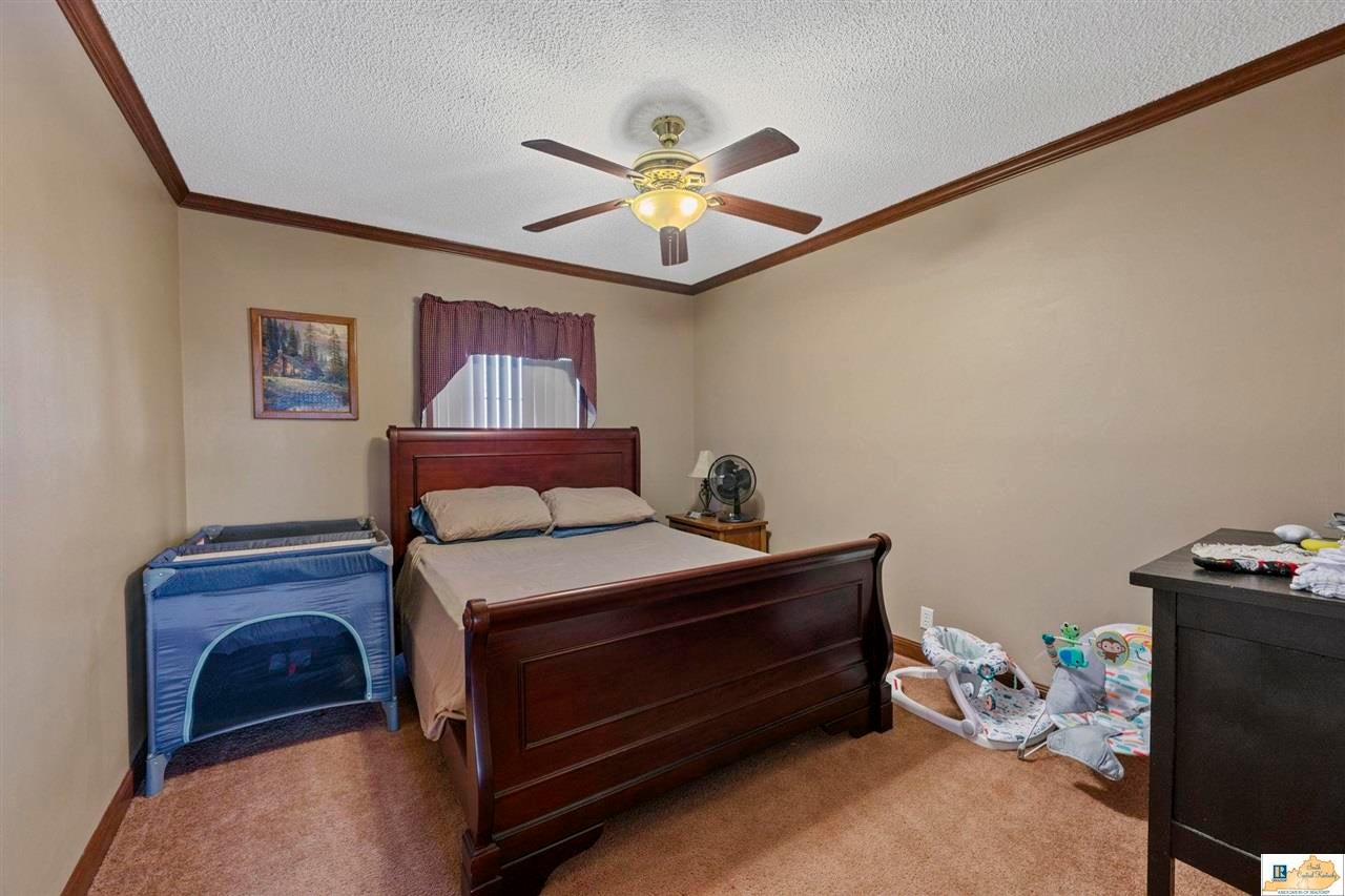3297 Fry Ridge Road Greensburg, KY 42743 - Photo 17 of 36 Gallery Image 17